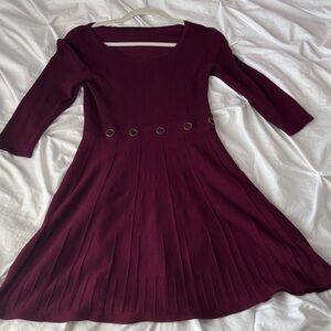 Amazon Women’s Midi Dress in Burgundy